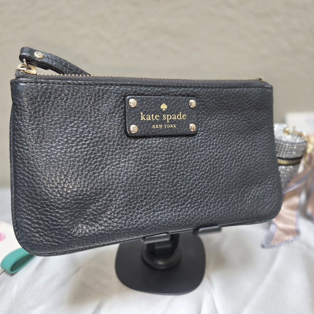 Black Leather Wristlet Wallet